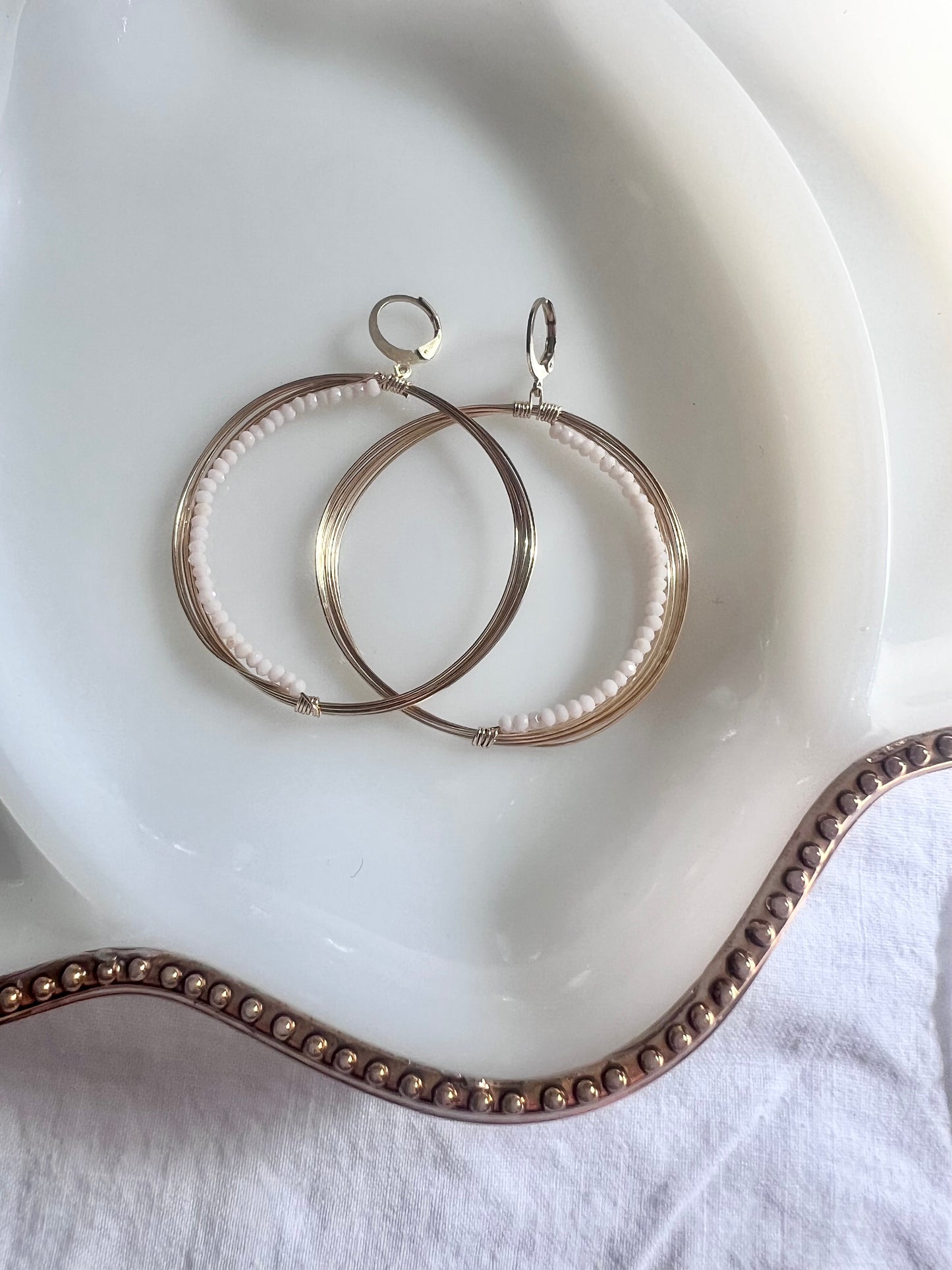 Solar Eclipse Crescent Earrings - Cream Iridescent